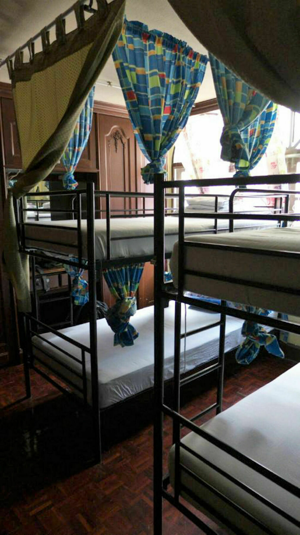 Mad Cow Hostel Bangkok Exteriör bild